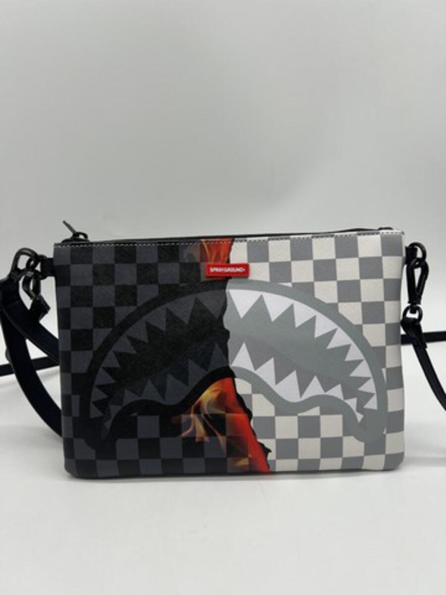 SPRAYGROUND RING OF FIRE CROSSOVER CLUTCH W/ SHOUDLER STRAP B6480