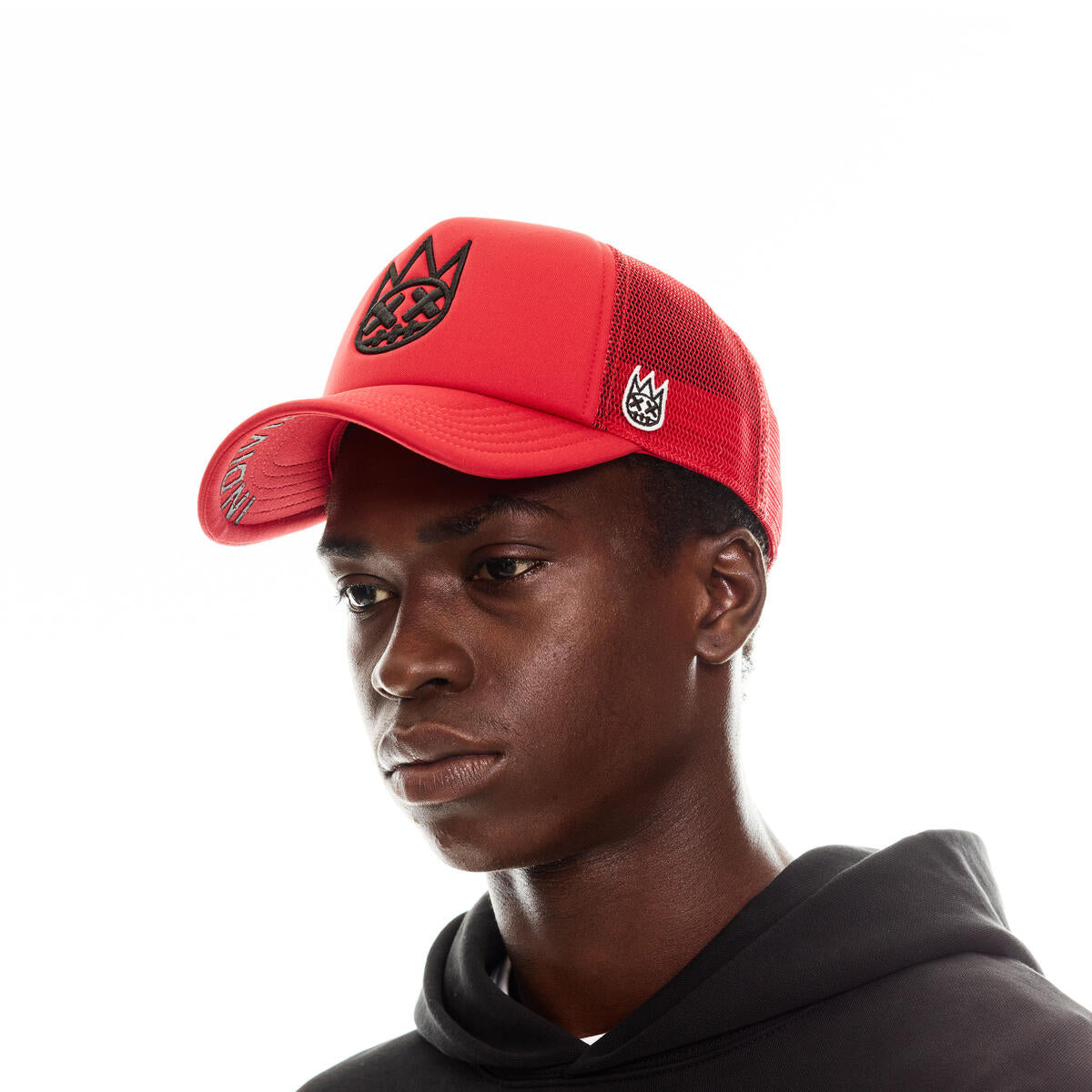 CULT CLEAN SHIMUCHAN LOGO MESH BACK TRUCKER HAT 624B9-CH102A HIGH RISK RED