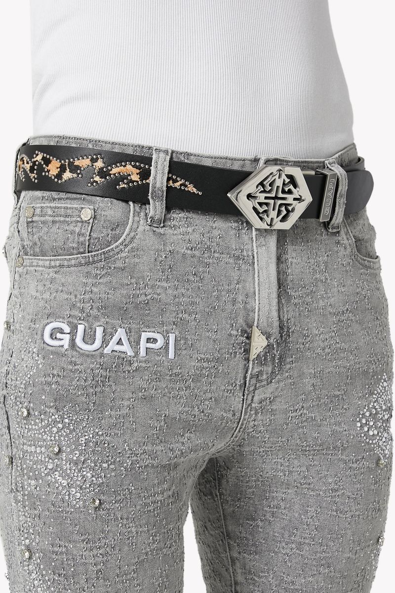 GUAPI Silver Emblem Belt (Silver-Emblem-Belt)