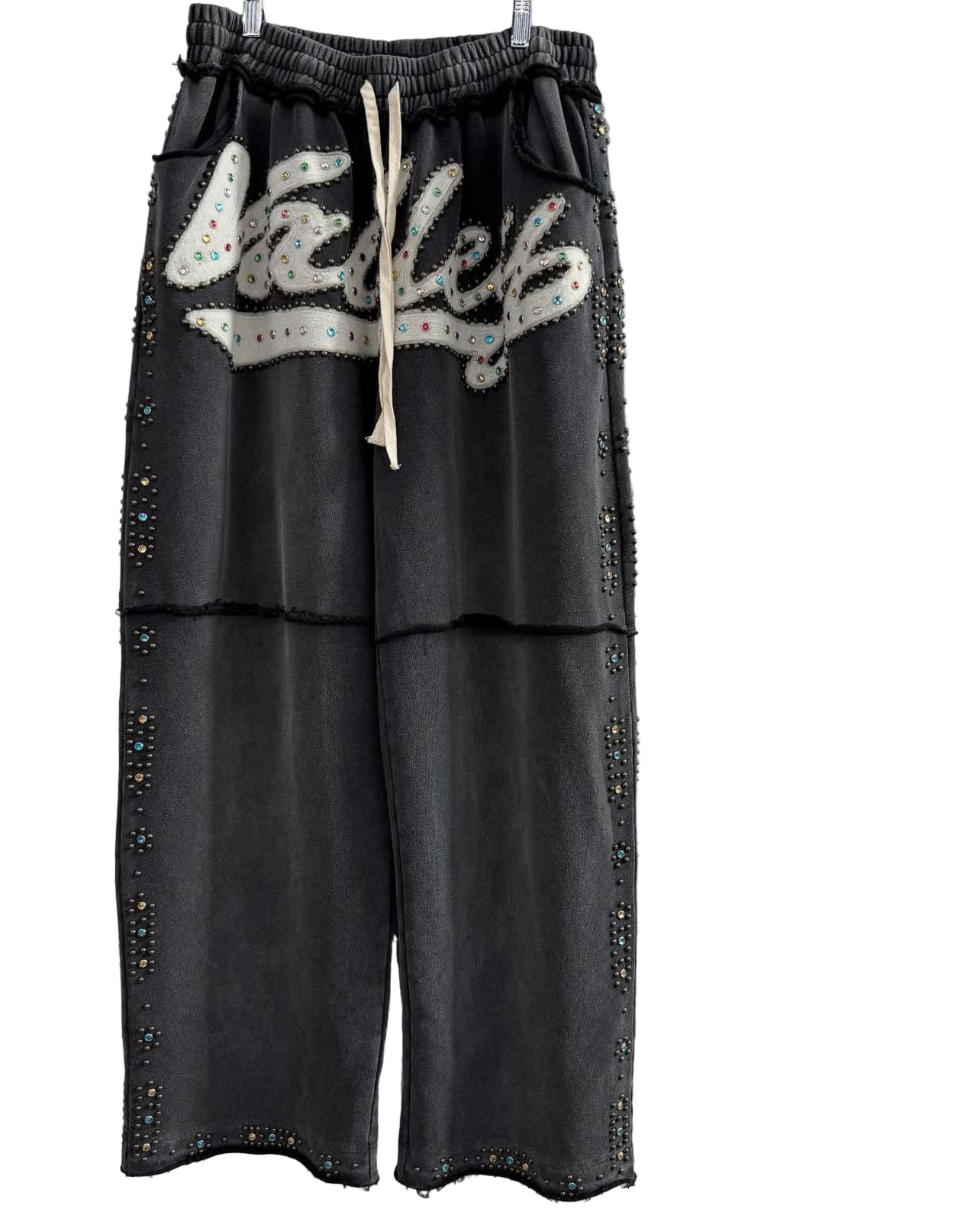 VALE USA SKITTLE SWEATSHIRTS [BLACK]