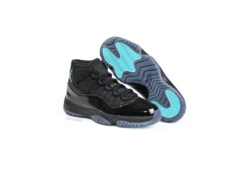 AIR JORDAN 11 RETRO BLACK/GAMMA BLUE-BLACK