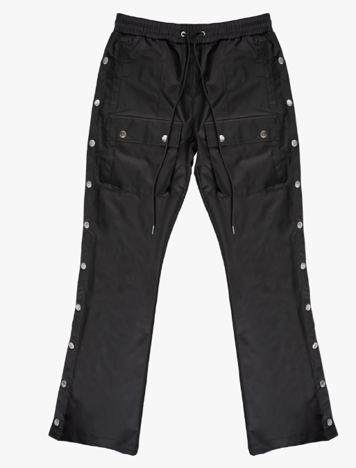 EPTM EP11272 – SNAP CARGO FLARED PANTS BLACK