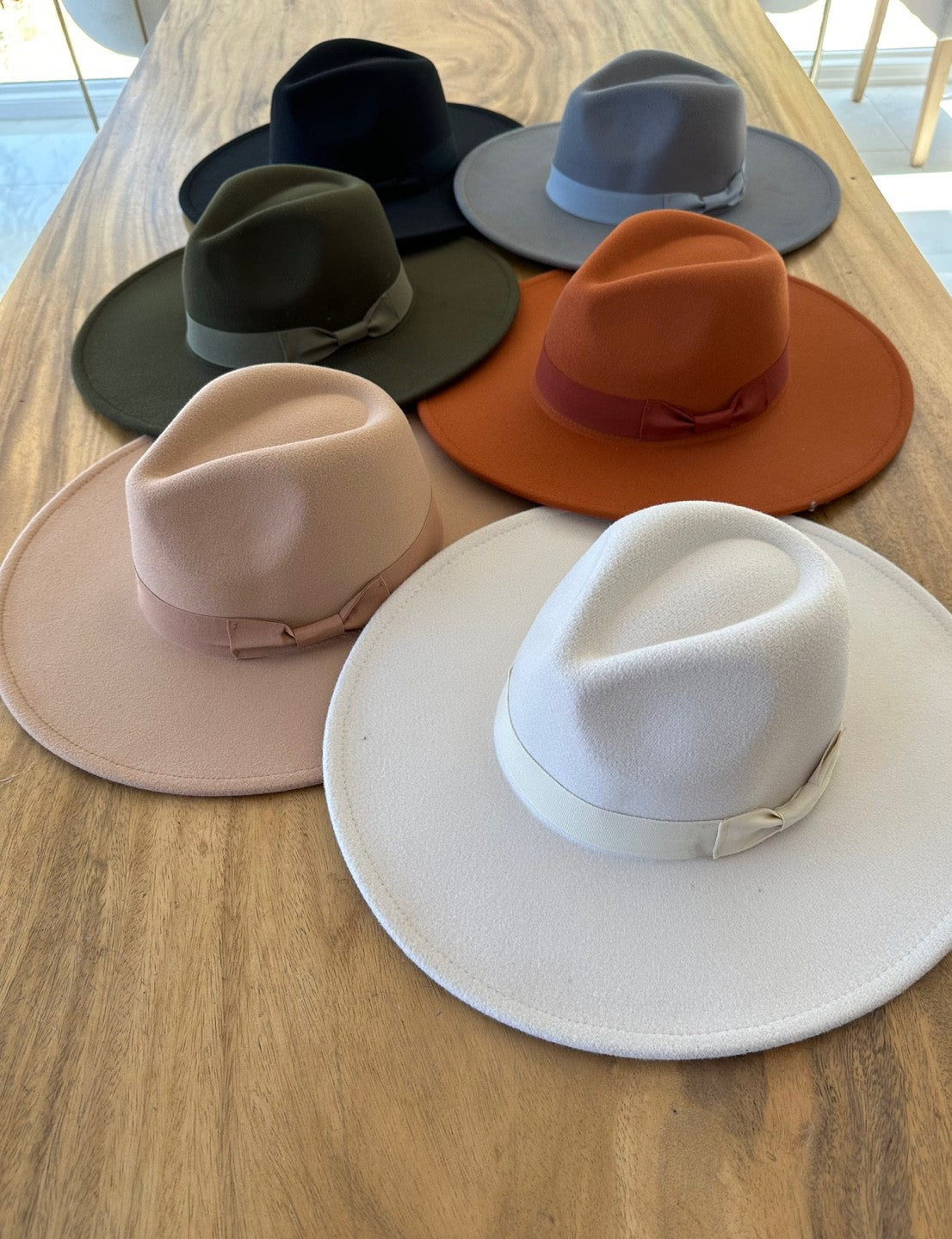 Sombrero fedora de fieltro vegano en colores jaspeados