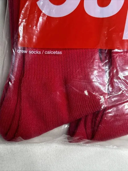 Paquete de 4 calcetines deportivos Supreme®/Hanes® rojo